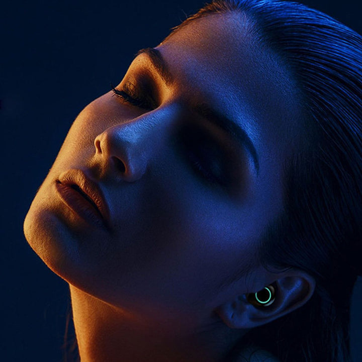 True Twin 2 In 1 Wireless Headphones With Powerbank - US Stores